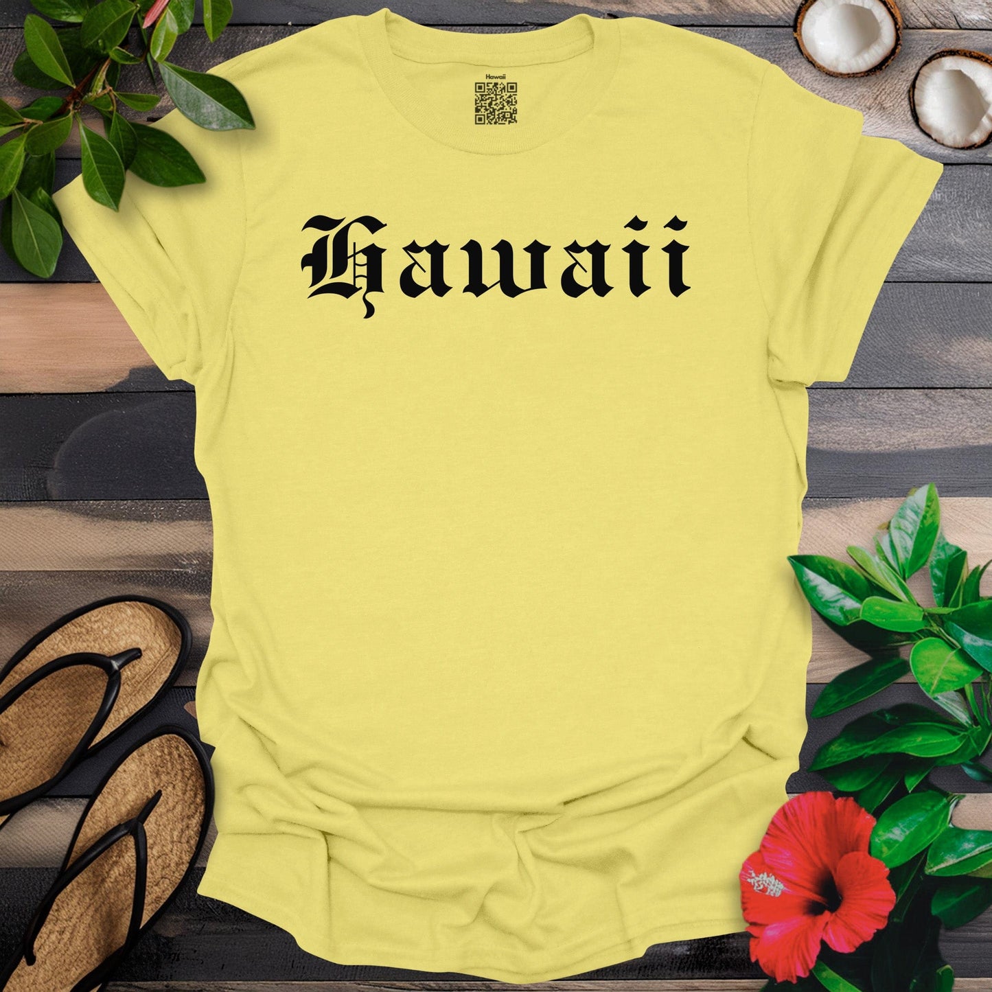 Hawaii Old English T-Shirt